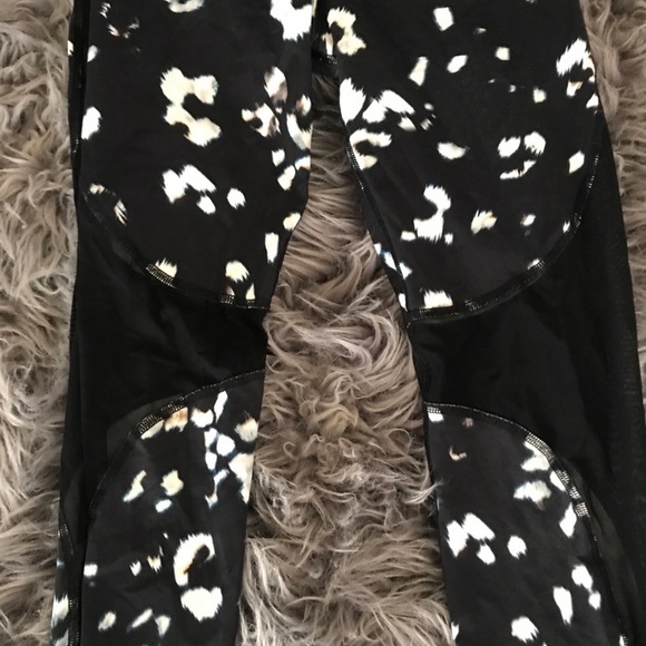 Varley workout set - Picture 2 of 5